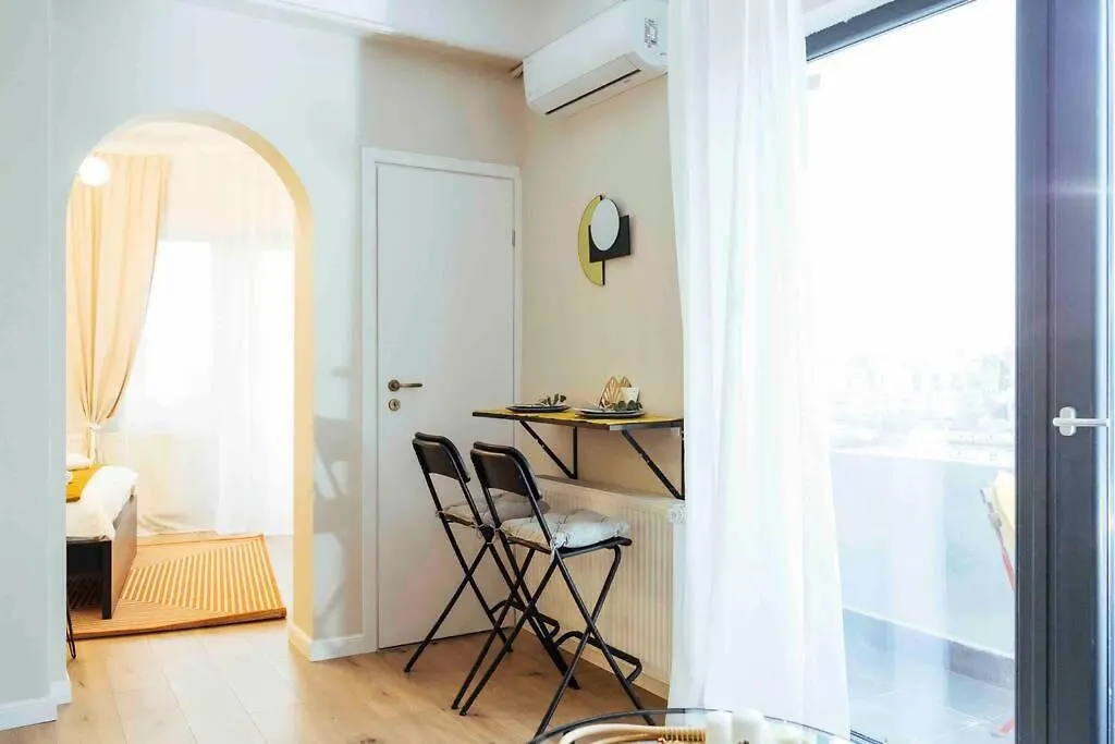 Apartmán Stunning Views - Top Location - Netflix + Balcony Bukurešť Rumunsko