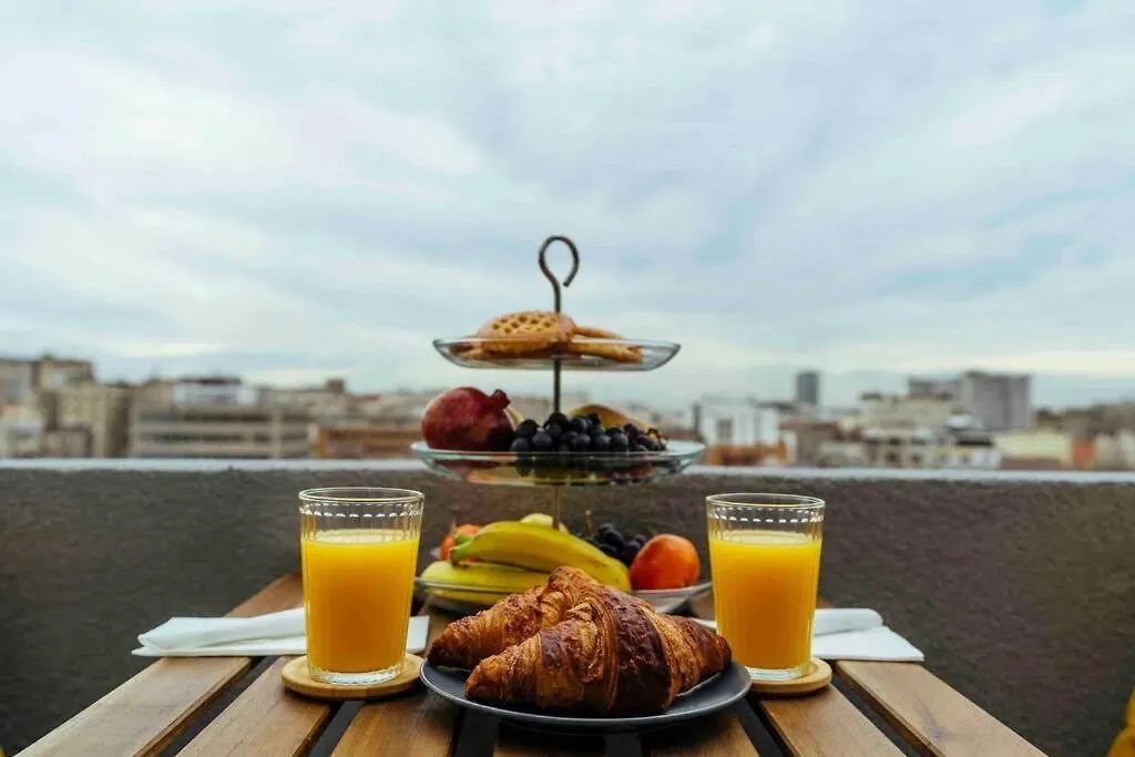 Stunning Views - Top Location - Netflix + Balcony Bucharest Romania